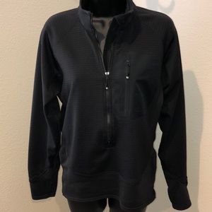 Men’s black Blackhawk long sleeved fleece